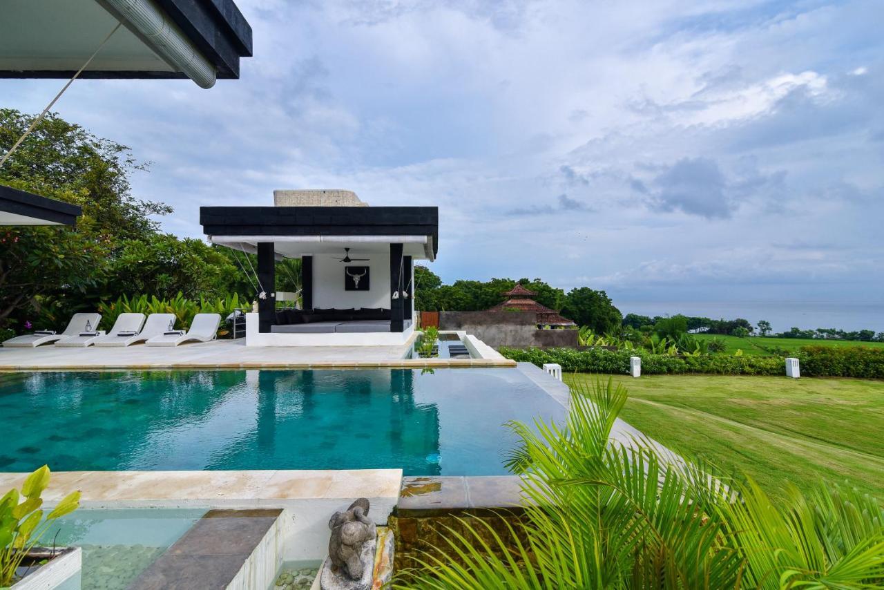 Villa Pondok Wahyu Sedana Umeanyar Exterior photo
