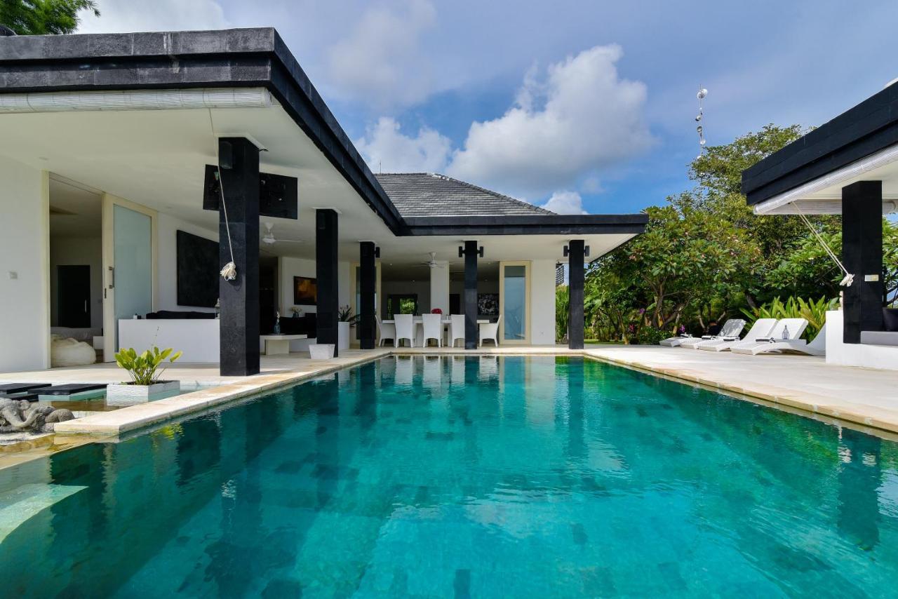 Villa Pondok Wahyu Sedana Umeanyar Exterior photo